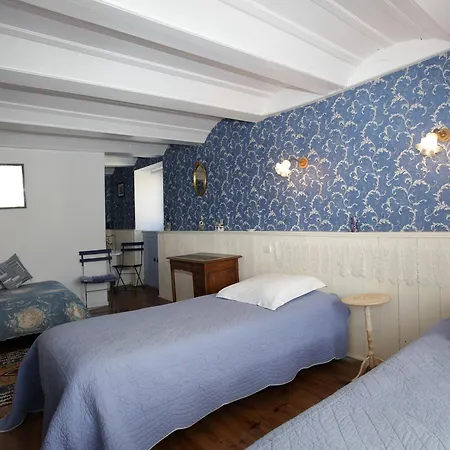 Le Clos Saint Francois Bed and Breakfast Beaune-sur-Arzon